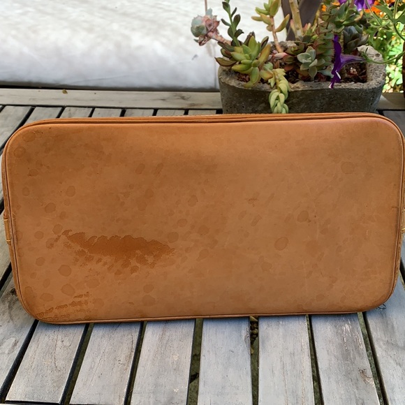 💗SOLD💗Louis Vuitton Alma in monogram canvas - Picture 10 of 16